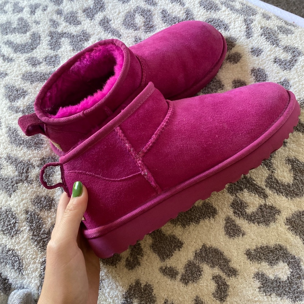 UGG Classic Ultra Mini Low Heels Ankle Boots